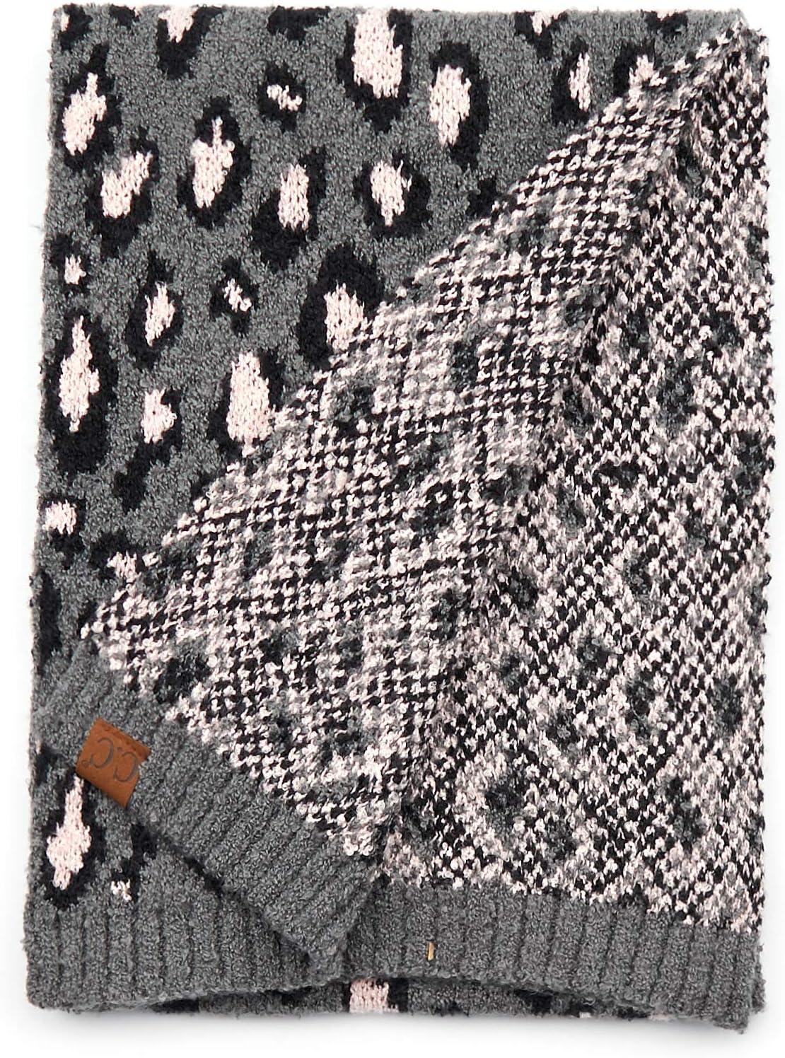 imageCC Exclusives Soft Beanie hat with Leopard Pattern and Fur PomHAT7001SF7001Ltmelgreyknit